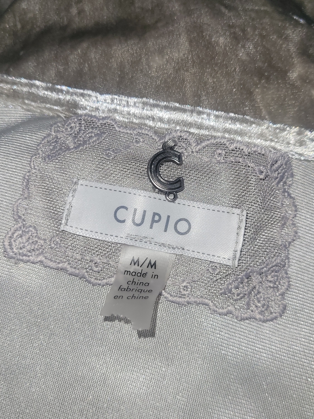 Cupio Silver Sequin Lace Trim Camisole Tank Top Size M - Picture 5 of 5
